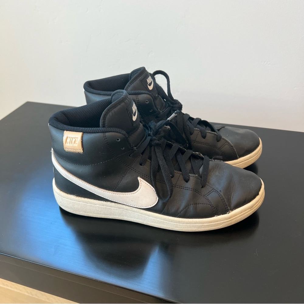 Nike Black and White High-Tops
